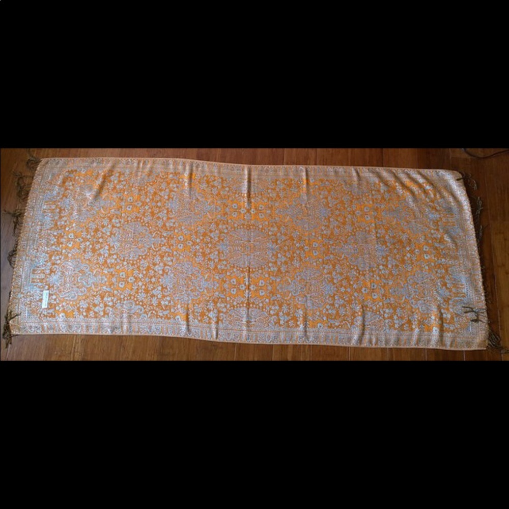 Handwoven Pashmina wrap from Israel orange, silver - Picture 3 of 5